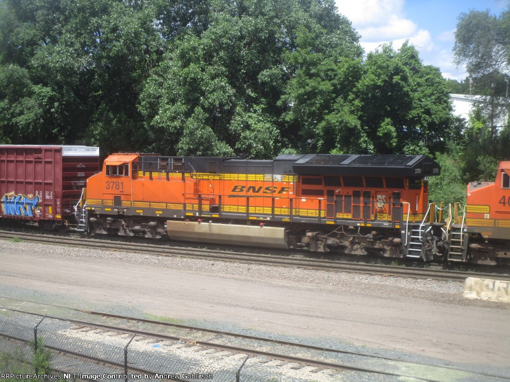 BNSF 3781